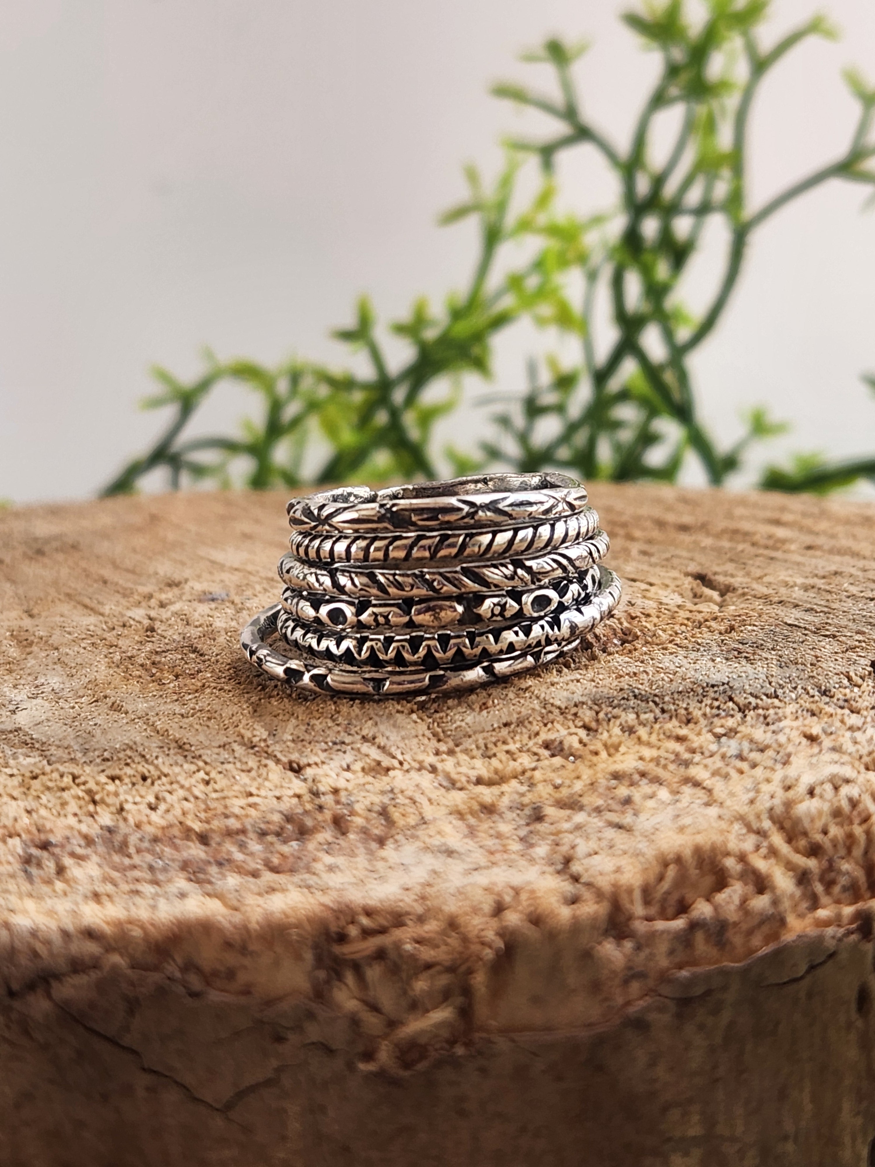 Textured ring