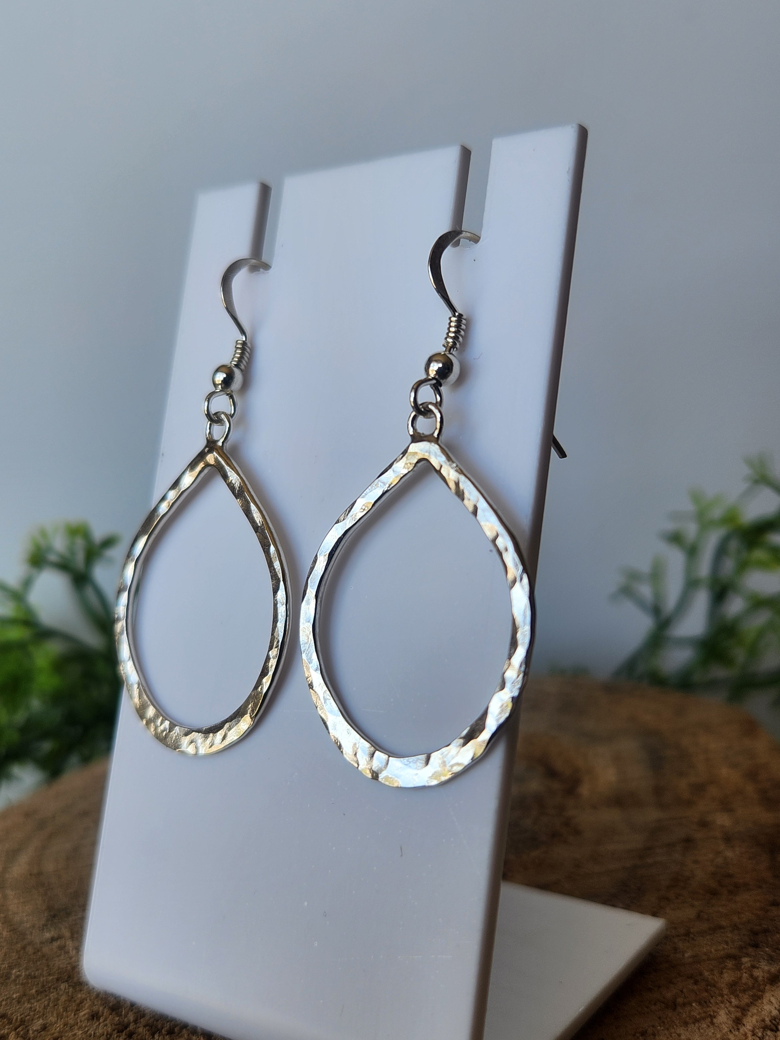 Hammered Teardrop earrings