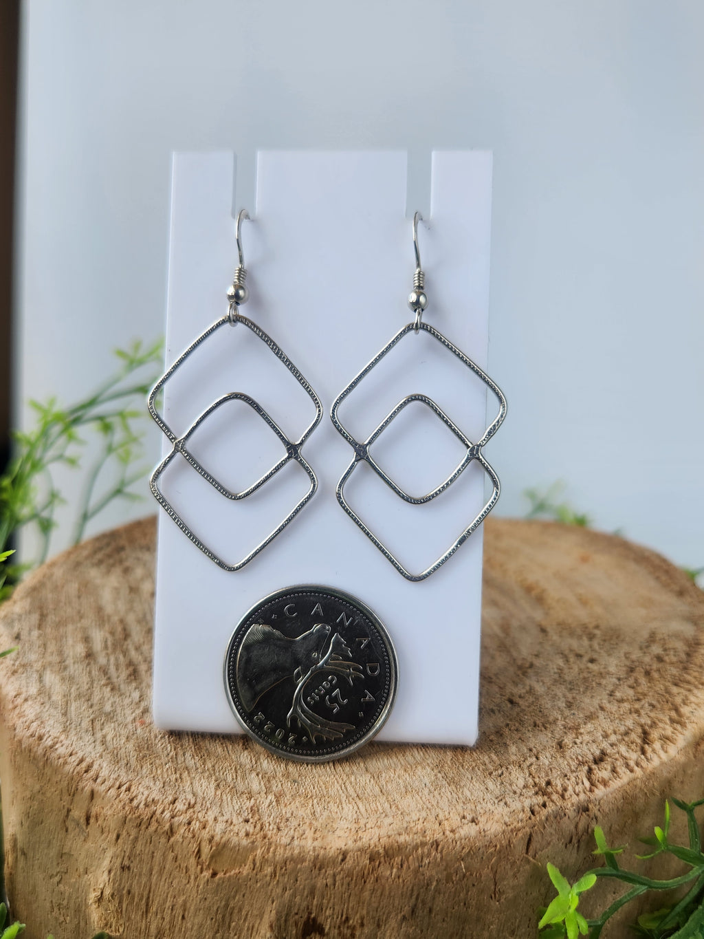 Overlapping Diamond earrings