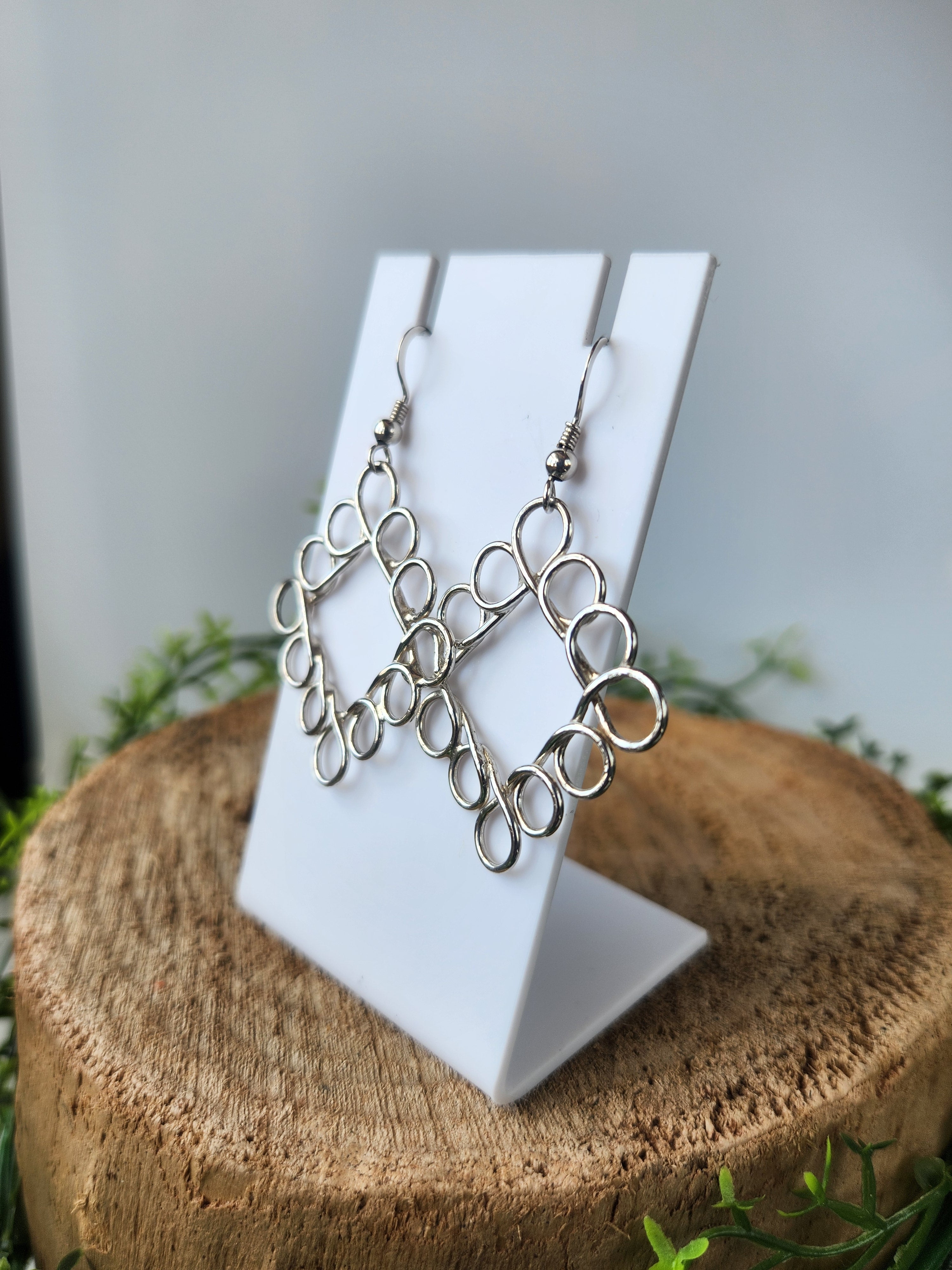 Loopty-loops Squared earrings